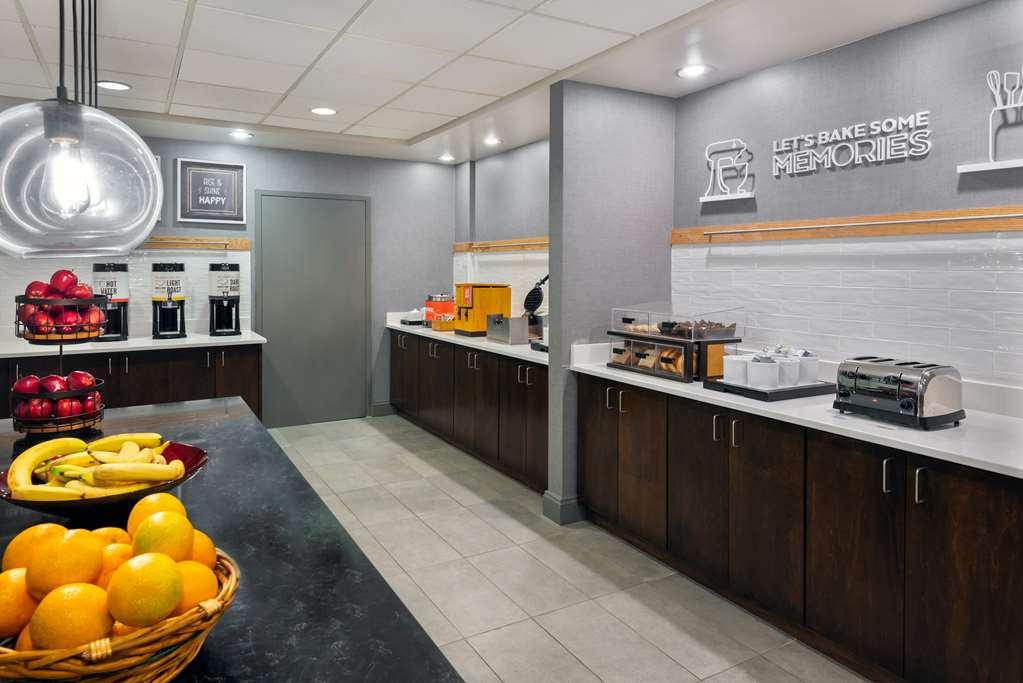 Hampton Inn Petersburg - Southpark Mall Колоніал-Гайтс Ресторан фото